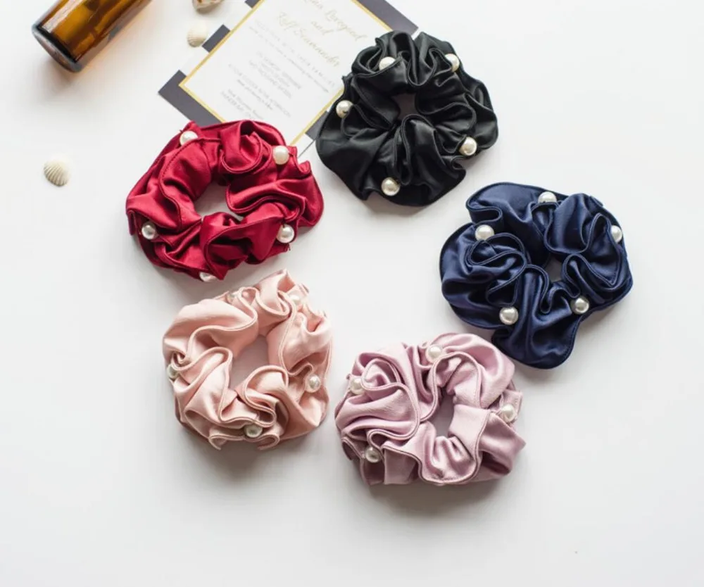 Fashion women's lovely Solid Elastic Hairbands with pearl cute hair Scrunchies girl's Hair Tie Accessories Ponytail Holder |