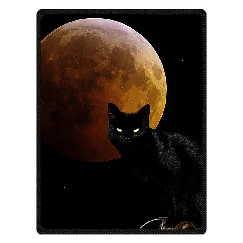 Одеяло для дивана из кораллового флиса с изображением черной кошки зимнее