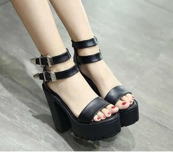 Летние Сандалии Обувь Женщина 2017 пом сандалии Моды Каблуки Гладиатор женские