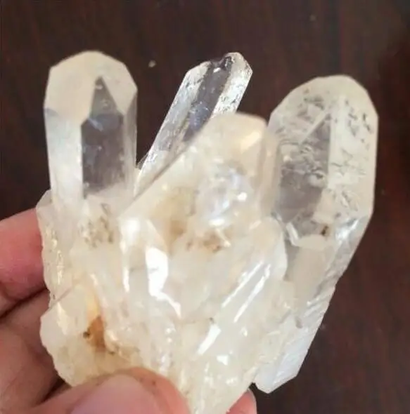 

Clear Natural Beautiful QUARTZ Crystal Cluster Specimen