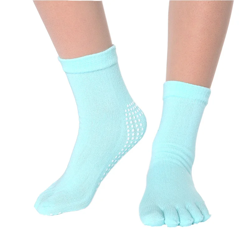 Женские носки для йоги цветные нескользящие с пятью пальцами занятий фитнесом