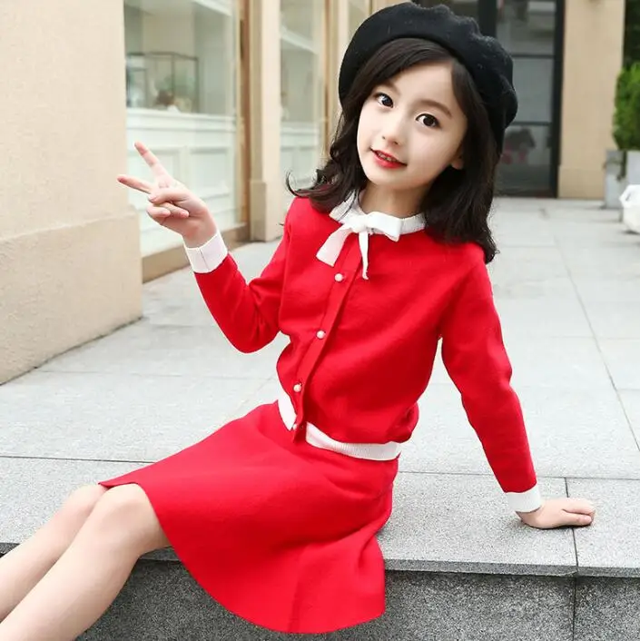 red baby clothes Коллекция года, осенняя одежда для детей-подростков комплект одежды для школьниц, вязаный свитер с длинными рукавами пальто с бантом+ юбка, комплект из 2 предметов, JW3922 - Цвет: red baby clothes