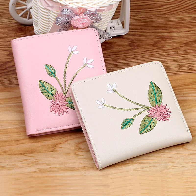 Новые модные женские кошельки с цветочной вышивкой кошелек короткий застежкой