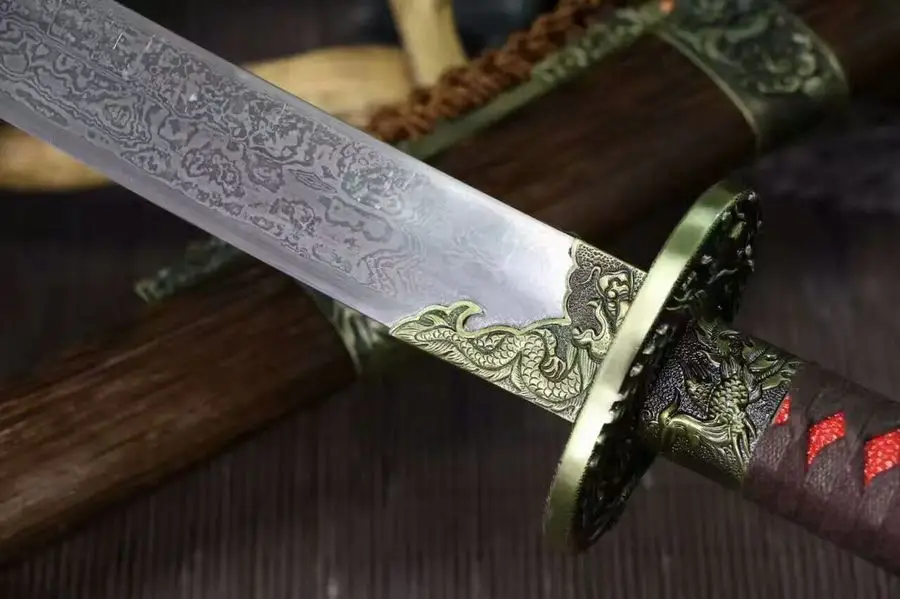 Высокое качество китайский WUSHU Broadsword DaDao меч острый сложенный Дамасская сталь