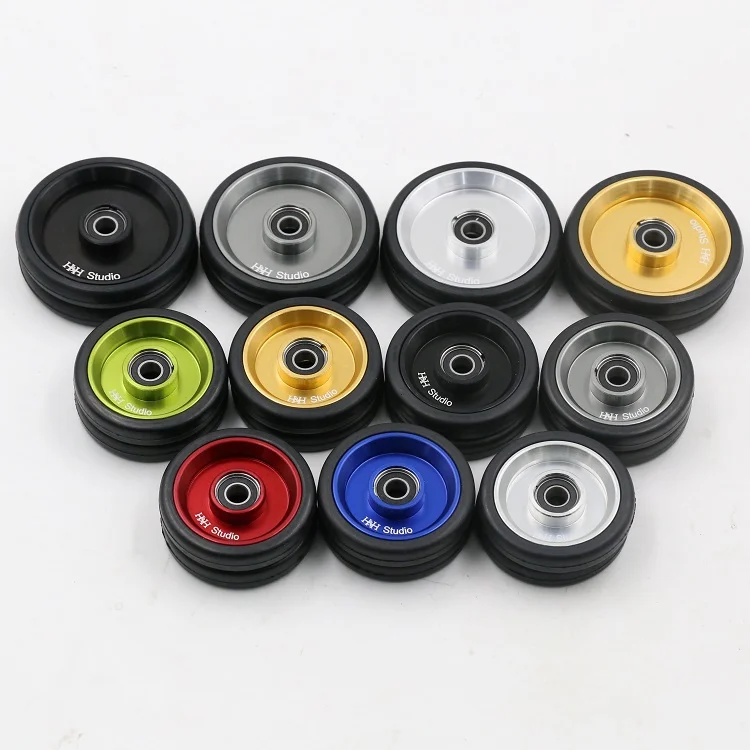 

Тайваньская суперлегкая Easywheel H & H 1 пара для Brompton black/silver/gold 45/55 мм