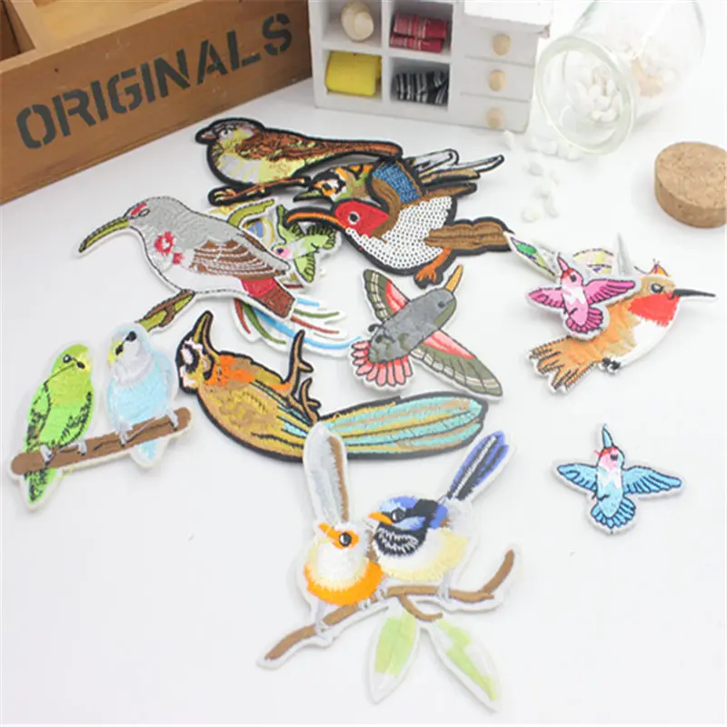 Новое поступление 2017 года различные стили птиц термоплавкий клей аппликация