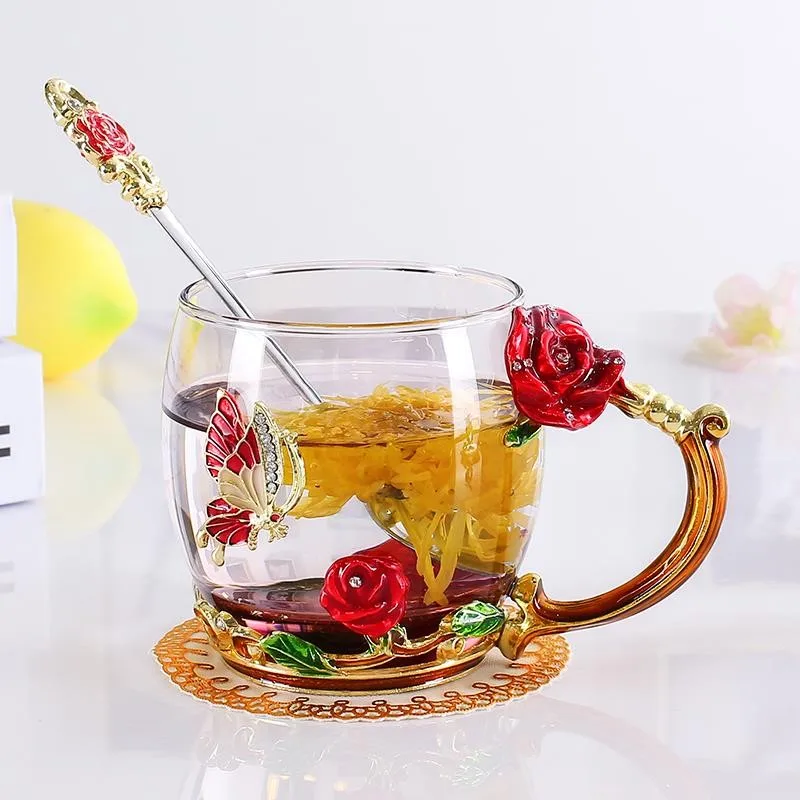 Red A Beauty And Novelty Enamel Coffee Cup Mug Flower Tea Glass Cups for Hot and Cold Drinks Tea Cup Spoon Set Perfect Wedding Gift - Цвет: Red A