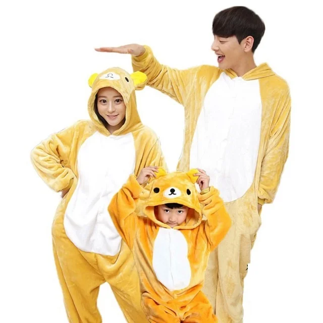 Bear 16 Style Flannel Animal Family Matching Pajamas Outfits Winter Hooded Pegasus Unicorn Panda Pyjamas Onesie Mother Kids Sleepwear - Цвет: Bear