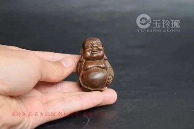Карман (чайный питомец. Скульптура с улыбающимся Буддой Maitreya античная бронза