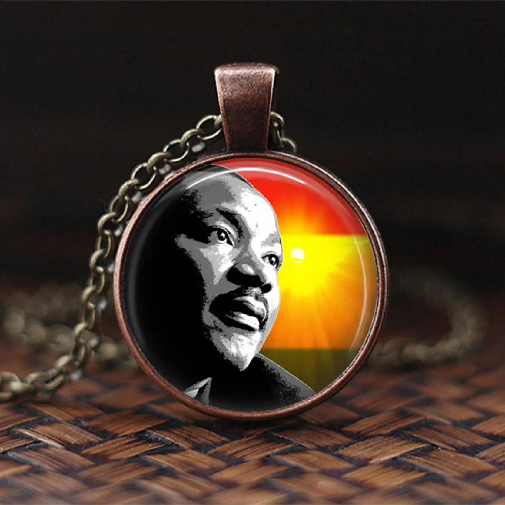 Новая мода Che Guevara Martin Luther King Malcolm X стеклянный кабошон кулон ожерелье для мужчин и женщин ювелирные изделия подарок