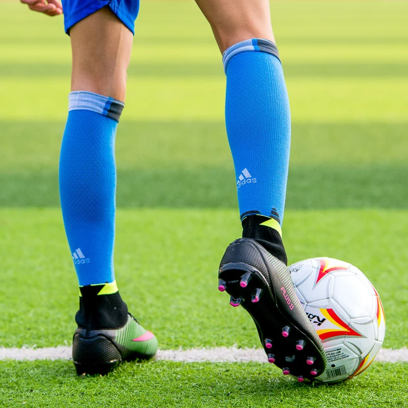 Zhenzu футбольные бутсы futsal shoes Для мужчин Дети Футбол Сапоги и ботинки для девочек с высоким голенищем высокие Обувь для футбола длинные шипы обучение Обувь для футбола спортивный Обувь Спортивная обувь