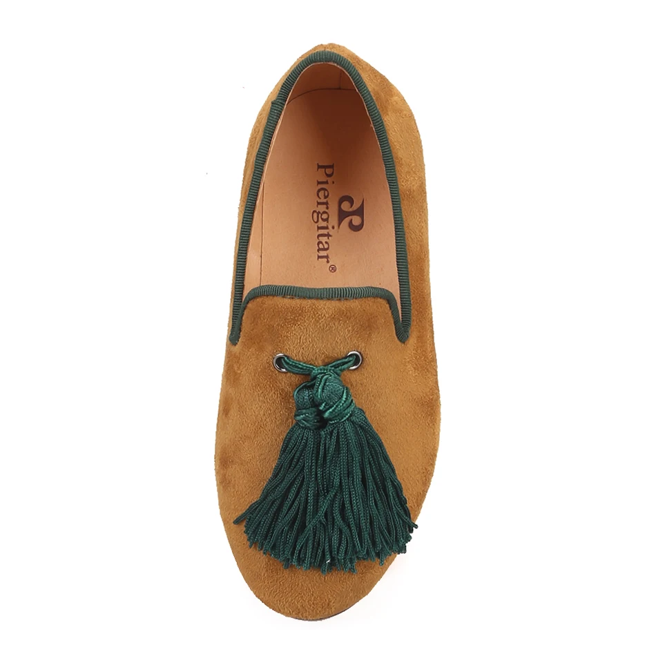 Piergitar 2021 handmade Khaki colors children tassel shoes parental shoe same men loafers designs birthday kid casual |