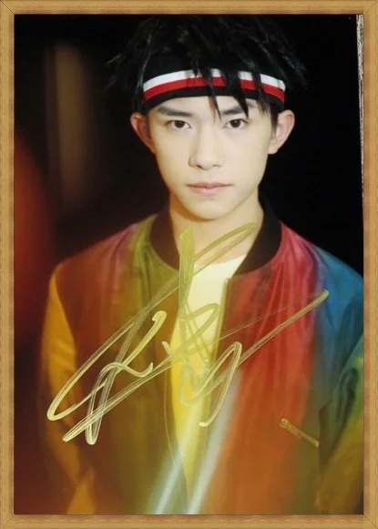 Ручная подпись TFBOYS Jackson фото с автографом 6 дюймов Бесплатная доставка 4 версии