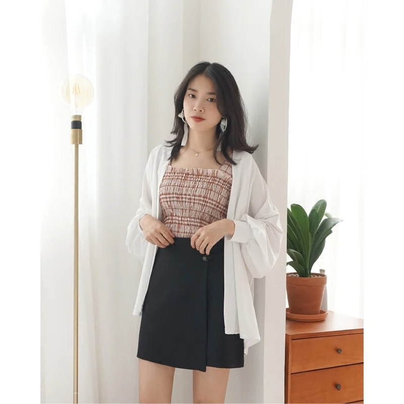 Женские летние мини юбки женские трапециевидные черная короткая юбка однотонные