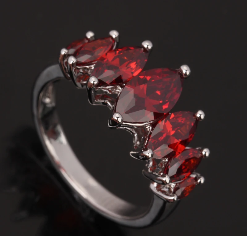 Кольцо серебряное с красным гранатом в форме маркиза размеры 6 / 7 8/9 S0074|925 sterling silver