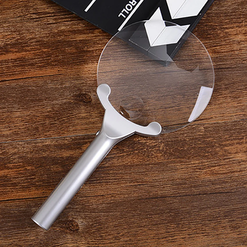 Ручной увеличительный фонарь для чтения без оправы 2 светодиодный диаметр 130 мм 2x6