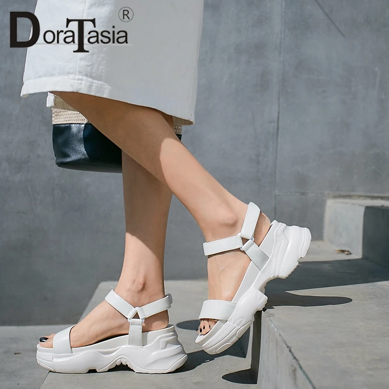 DORATASIA/Новое модное 2019 удобные летние сандалии на платформе модная женская обувь