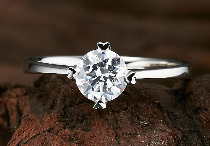 Блестящее круглое кольцо NSCD с 0 8 каратами превосходное из стерлингового серебра