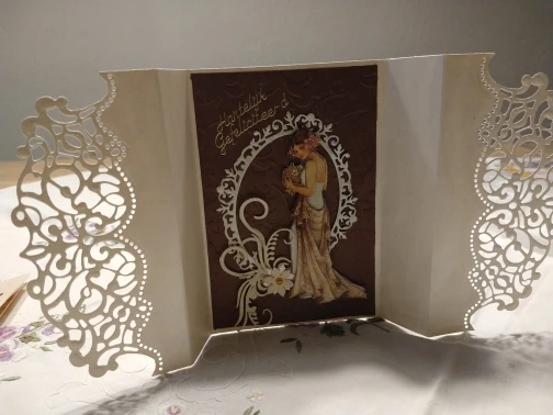 Новинка 2019 года. Форма для скрапбукинга. Кружевная окантовка поздравительных