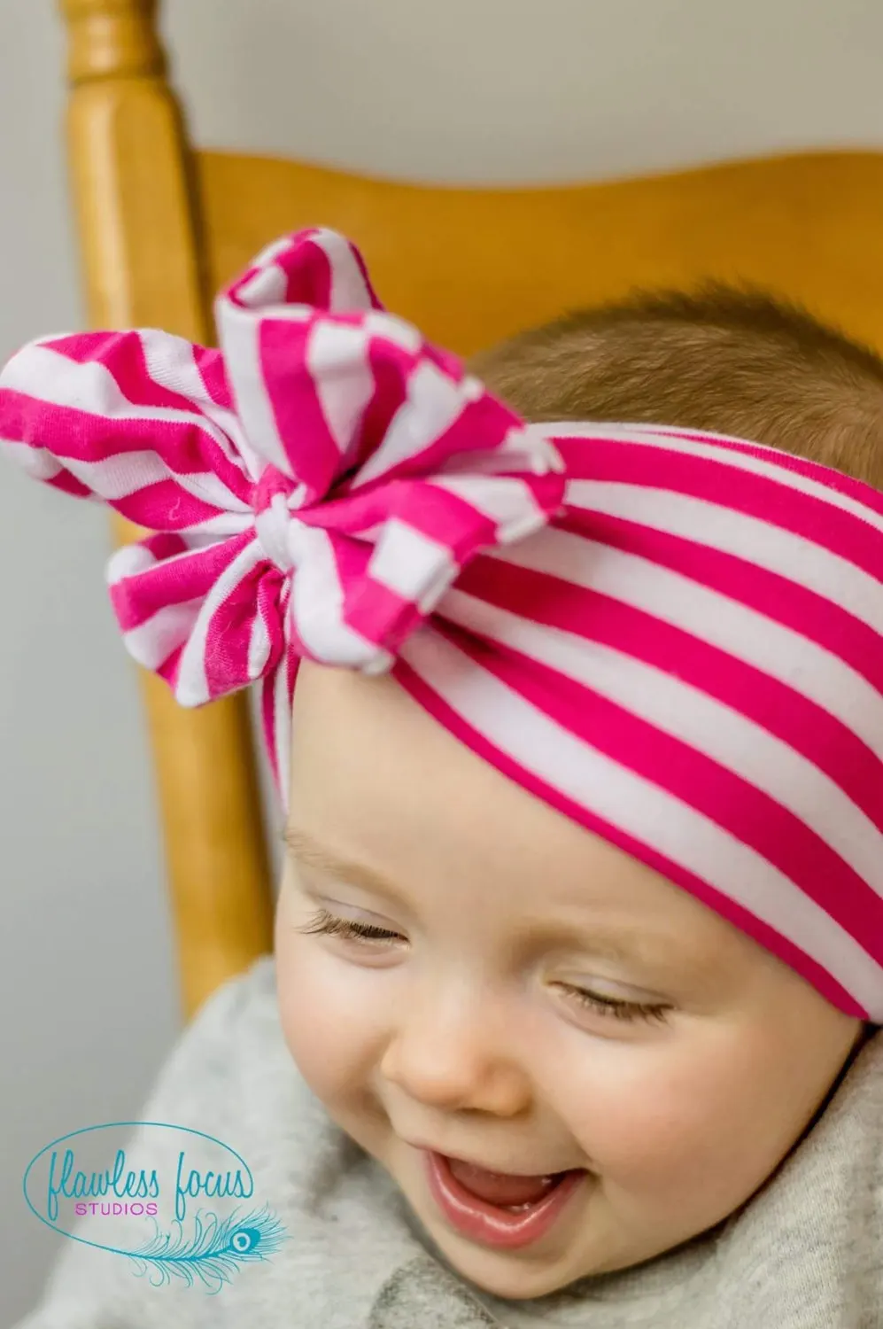 2016 Лидер продаж для маленьких девочек полосатая Детская повязка с бантом вязаный