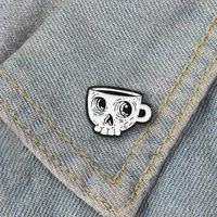 fashion new skull brooch simple and generous white bone coffee cup personality trend denim fabric shirt pants brooch jewelry per