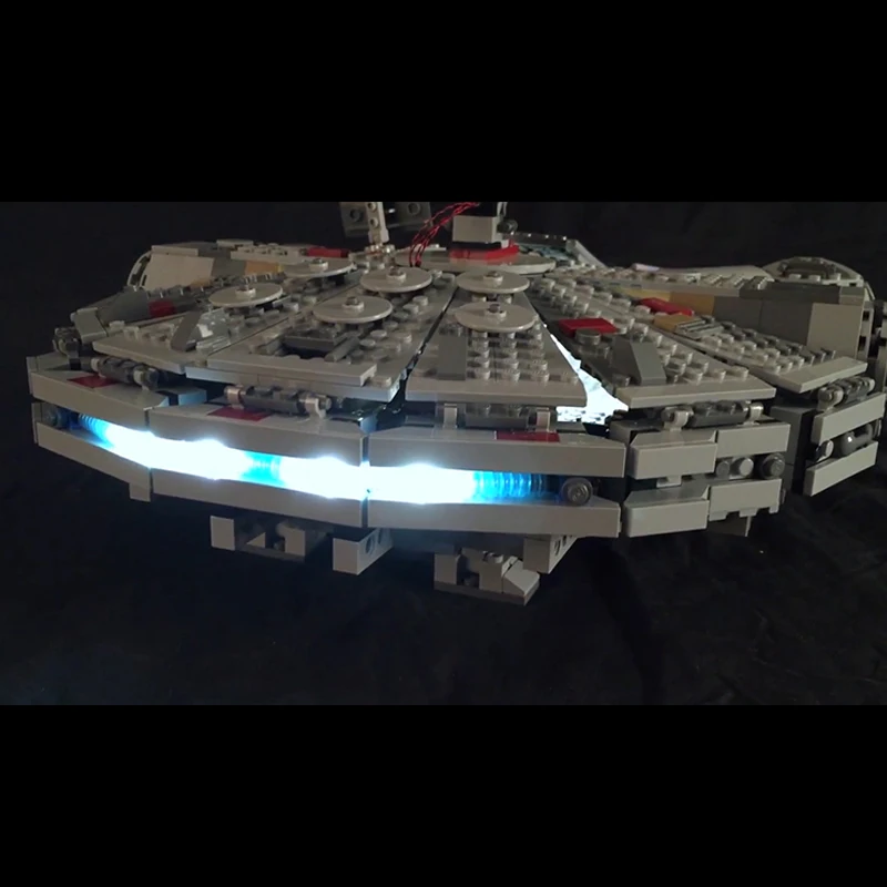 Светильник ка для конструктора Lego Звездные войны Пробуждение силы Сокол