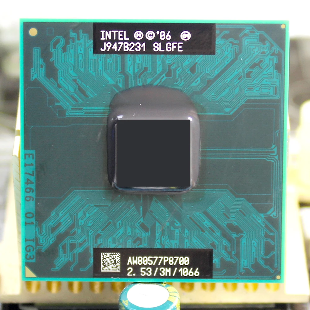 Процессор lntel Core P8700 для ноутбука двухъядерный 2 5 ГГц 3 Мб кэш-памяти 1066 МГц разъем