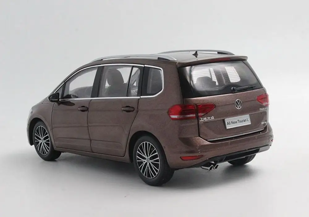 Коллекция моделей автомобилей Volkswagen Touran L 1/18 коллекция игрушек 2016 | Игрушки и