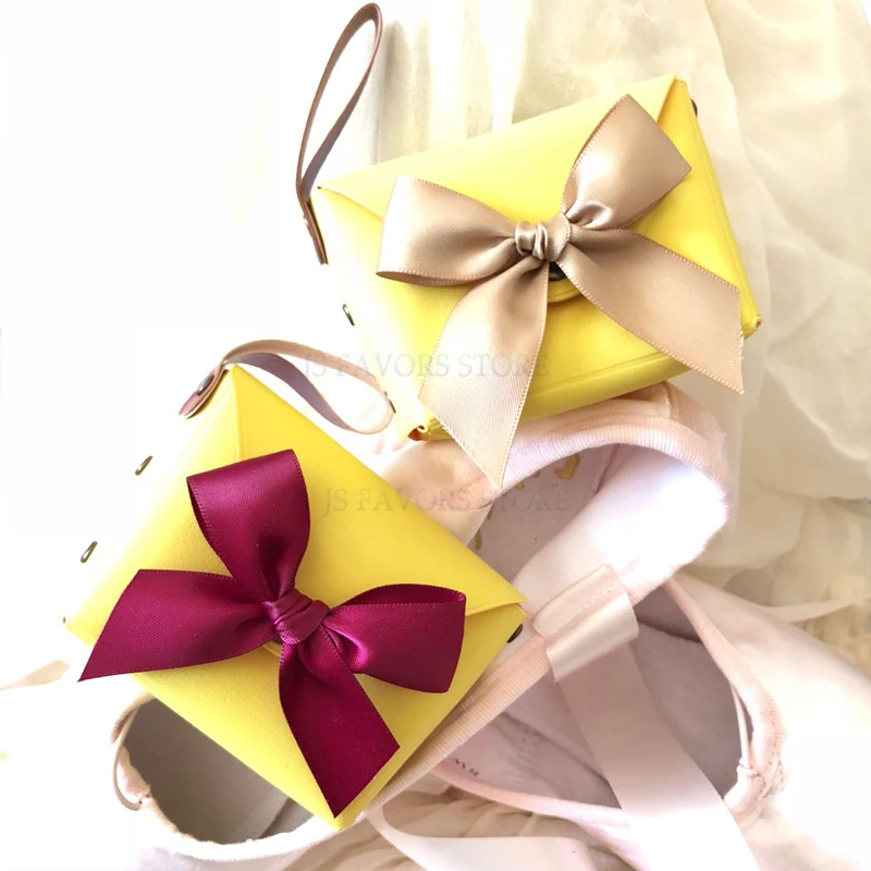 

Free shipping 25pcs yellow Wedding Baby Shower Birthday Guests Event party Candy Gift Favor Macaron PU leather candy box