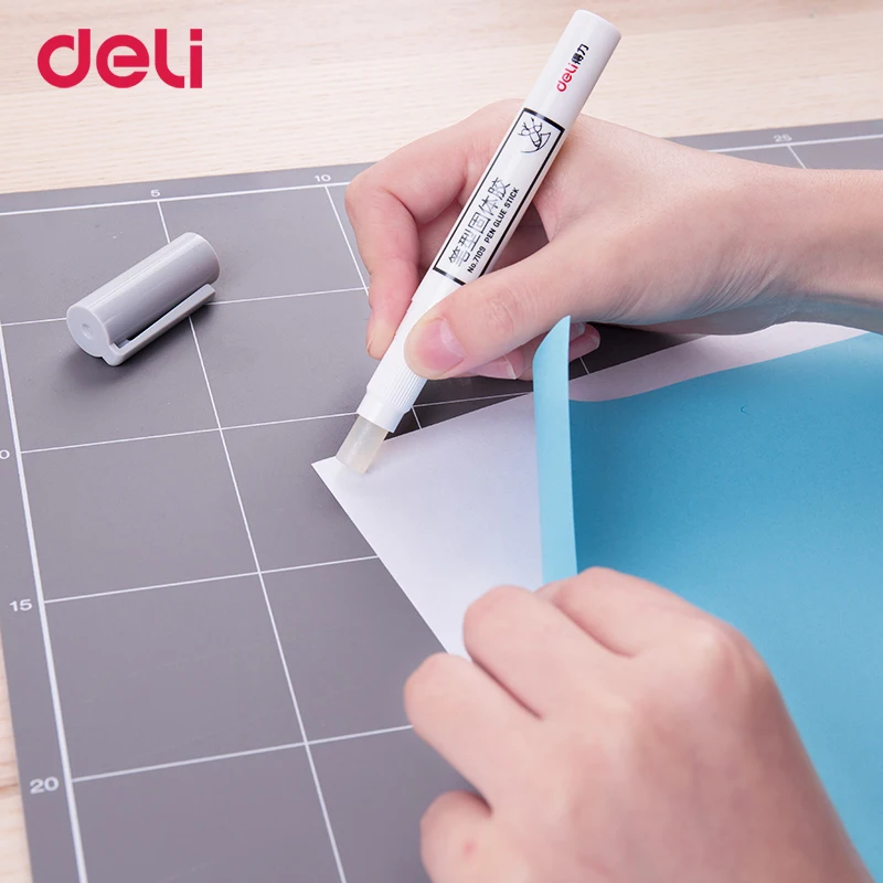 Deli оптовая продажа набор клеевых палочек в форме ручки с запасным клеем для школы