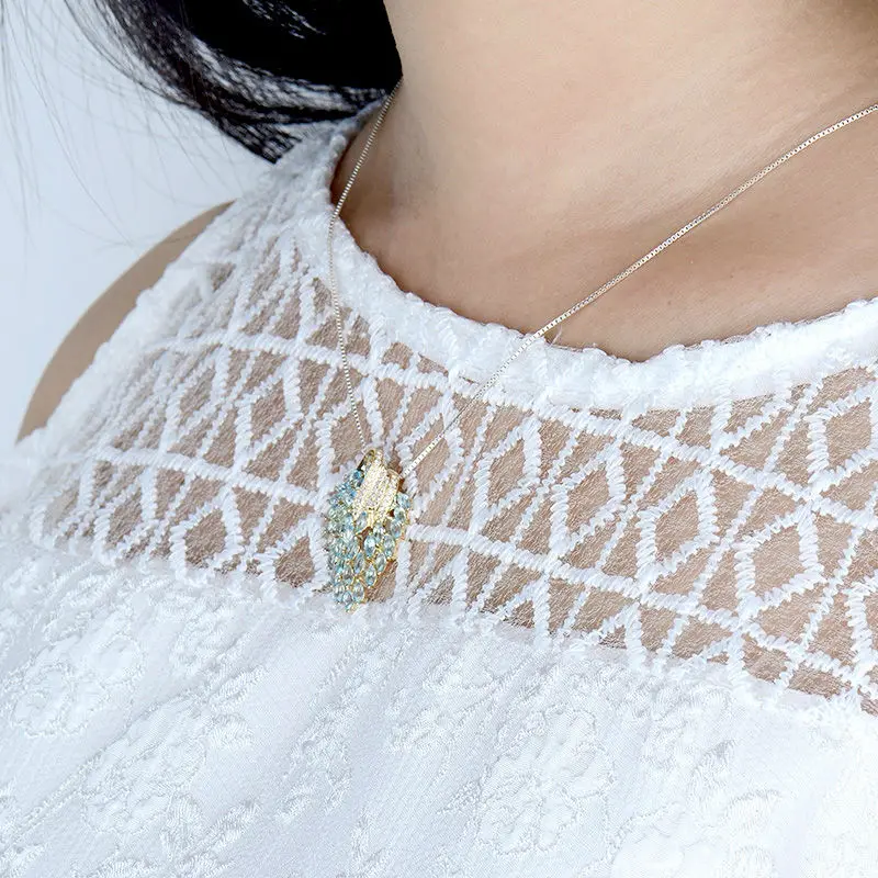 Loverjewelry однотонный кулон из 18 каратного желтого золота с натуральным бриллиантом