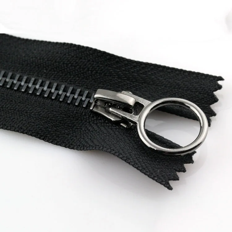 Накладные молнии. Как пришить накладную молнию. Прорезной карман на молнии. Втачивание застежки молнии. Пришить молнию сверху.