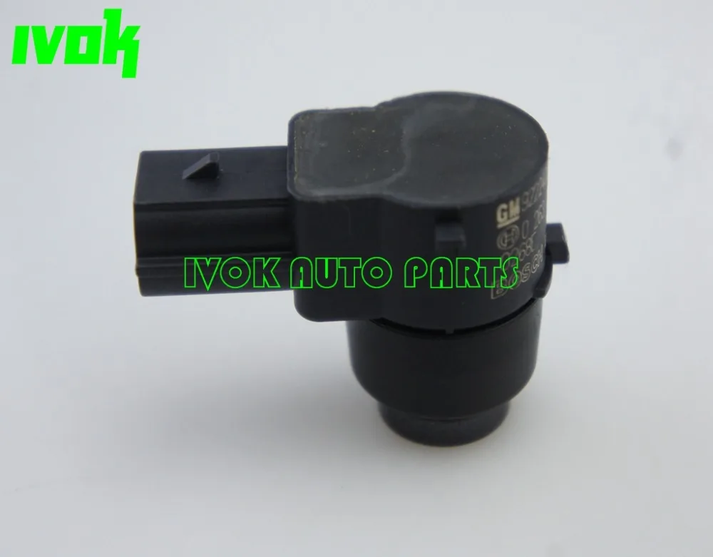 

4X Ultrasonic Sensors Parking Distance Control Sensors PDC 92224001 0263003974