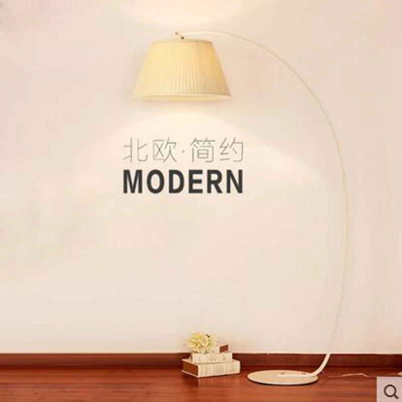 Напольный светильник с защитой глаз светодиодный креативный вертикальный для