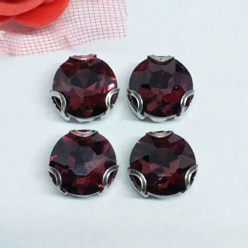 Женское свадебное платье с камнями винно красным цветочным орнаментом|sew