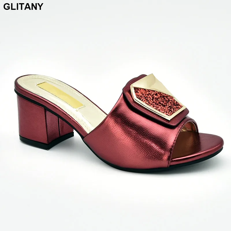 

Womens Dress Sandals 2019 Ladies Shoes Fashion Slip on Shoes for Women Nigerian Women Wedding Pumps Decorated with Rhinestone