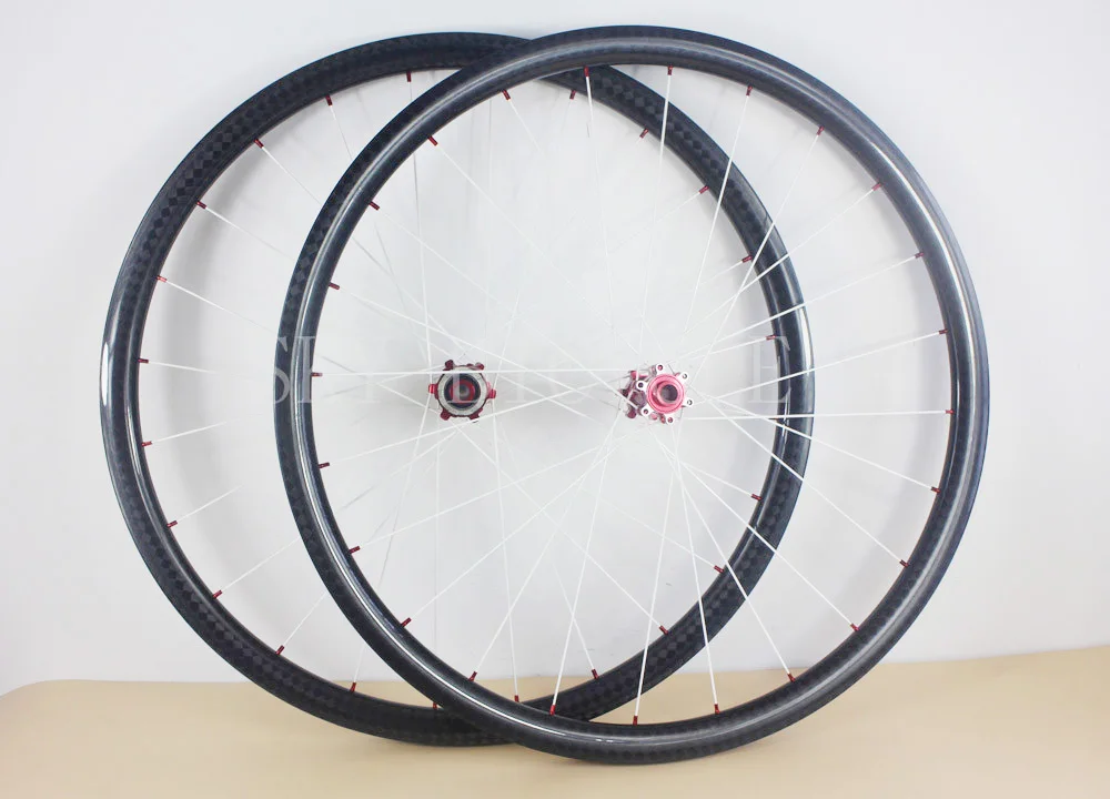 

29" Straight pull XC bike wheel 30mm x 25mm MTB cross country tubeless carbon bicycle wheelset white spokes 12k glossy 24 holes