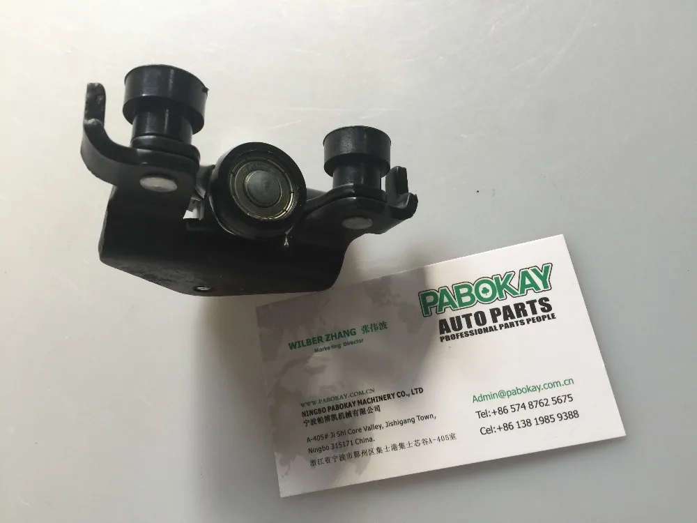 Направляющая для раздвижных дверей Vauxhall Opel Combo с нижней стороны 124995096R|side hinges|side