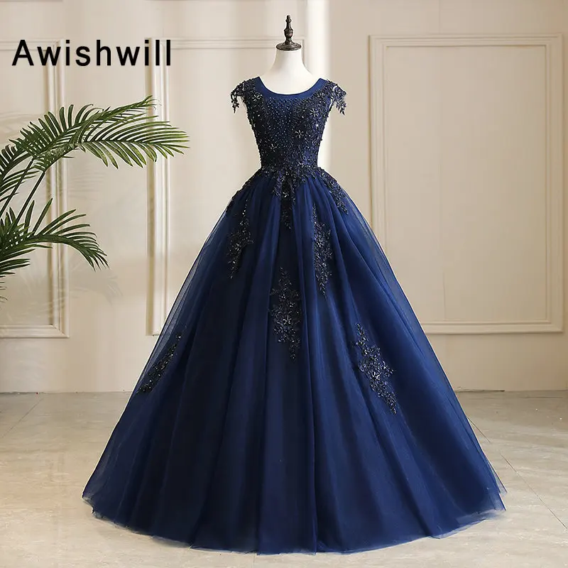 

Modest Navy Blue Long Prom Dress Cap Sleeve Beaded Appliques Tulle Lace-up Back Ball Gown Gala Evening Gowns Real Photos