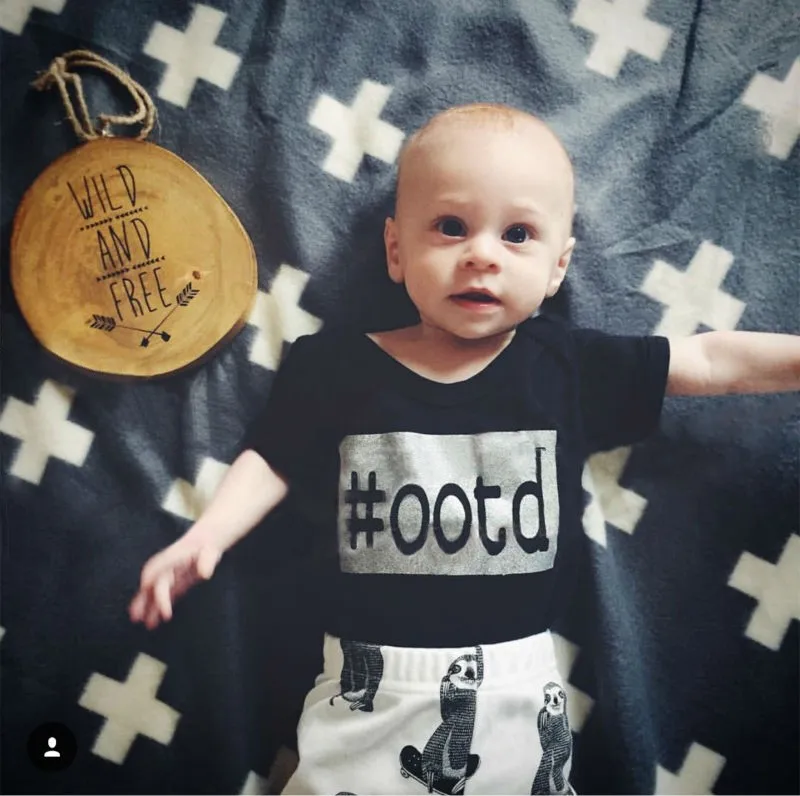 2019 Summer baby boy clothes new born clothing set cotton short sleeved gold printing t-shirt + pants 2pcs suit Mamas |
