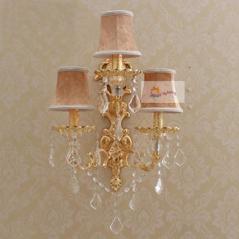 Декор для гостиной золотой настенный светильник бра тканевый абажур хрустальные