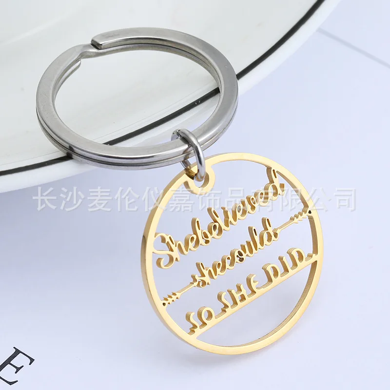 2pcs/lot nature steel gold color key chain Hollow out letters She believed could so did new stainless Car keychain | Украшения и