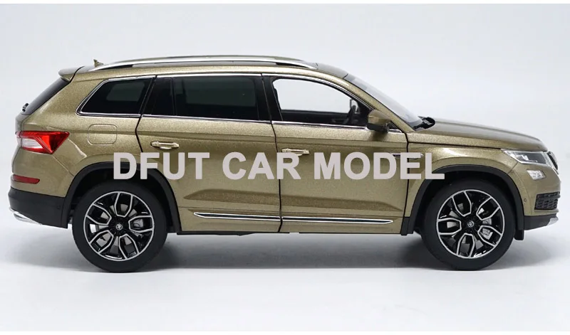 1/18 KODIAQ SUV литая металлическая модель автомобиля, игрушка для детей, подарки на день рождения, коллекция игрушек, оригинальная коробка, детские игрушечные машинки