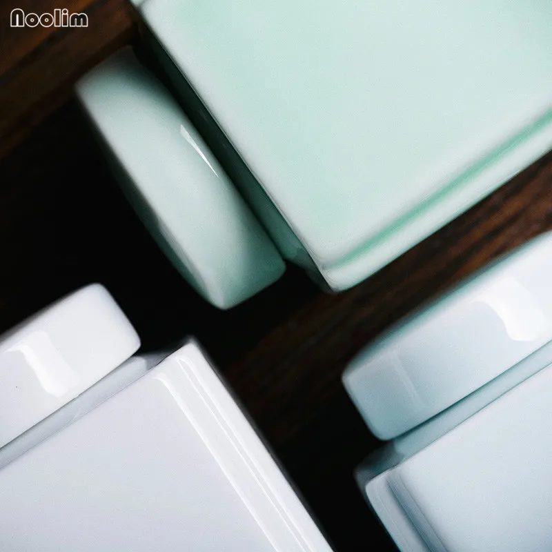 NOOLIM Ceramic Hand Painted Peach Lotus Tea Caddy Small Sealed Can Portable Travel Storage Tank Kitchen Spice Jar Food Container | Дом и сад