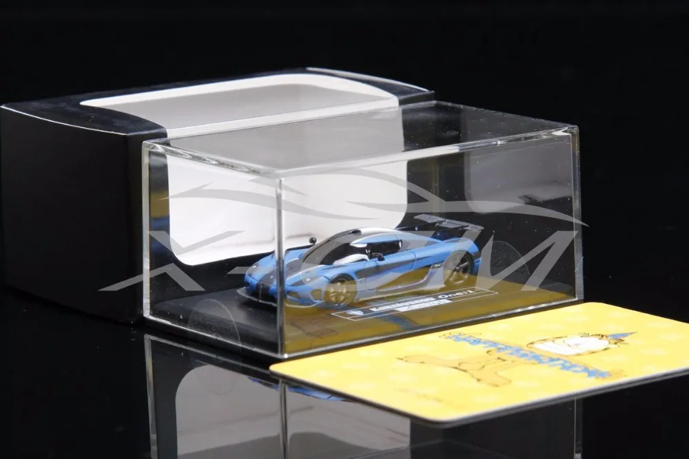 Полимерная модель автомобиля FrontiArt Koenigsegg One: 1 Avan style 1: 87(матовый синий)+ маленький подарок