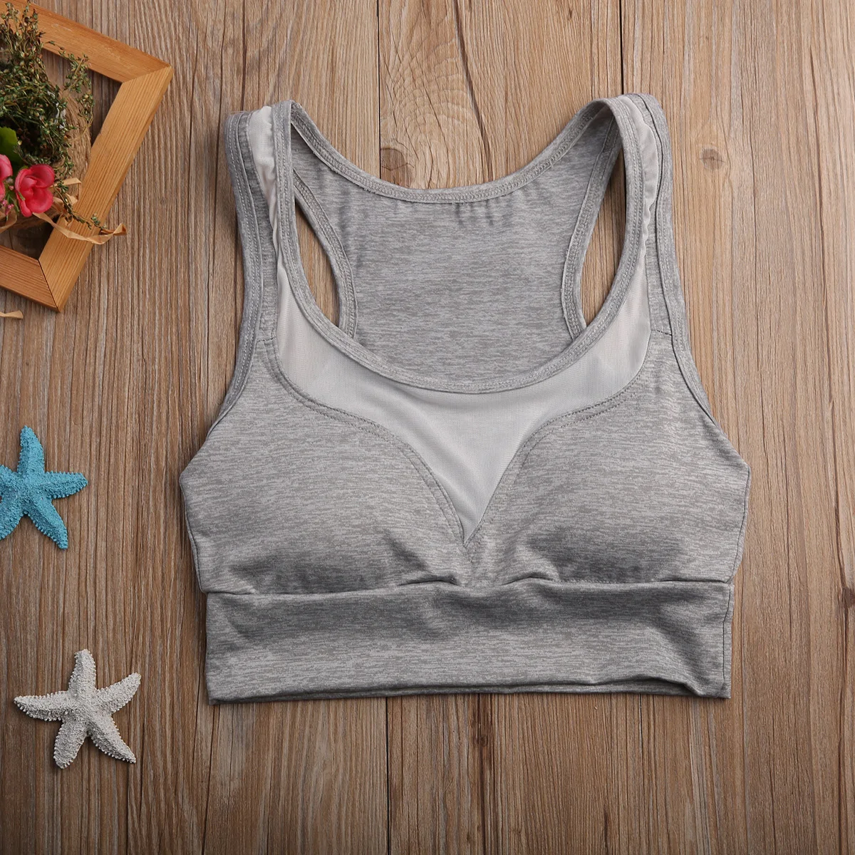 Женские кружевные топы с вышивкой белые открытой спиной на тонких бретельках