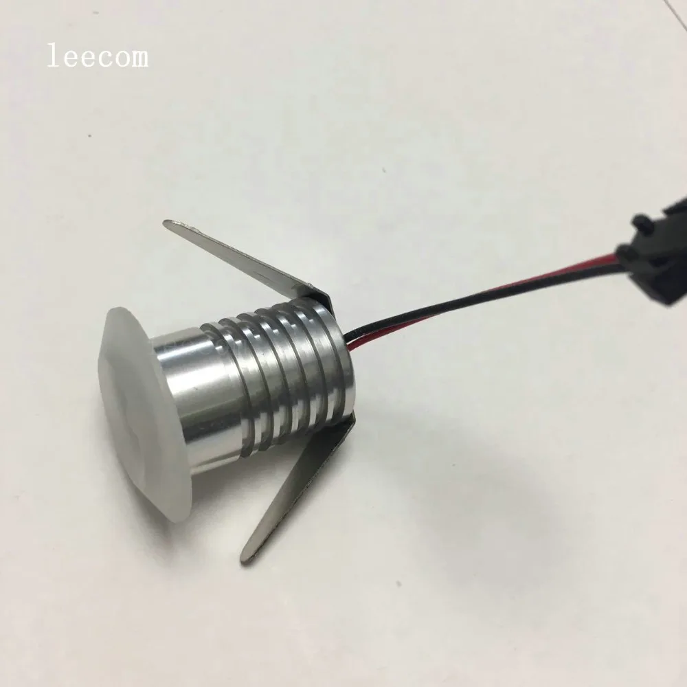 Светодиодный светильник для шкафа с регулируемым шагом энергосберегающая