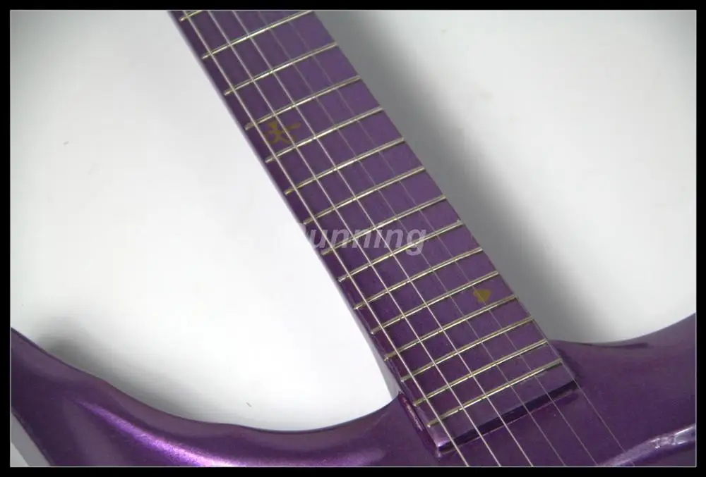 2019 Горячая продажа Pince Signature Love Symbol электрогитара фиолетового цвета золотое