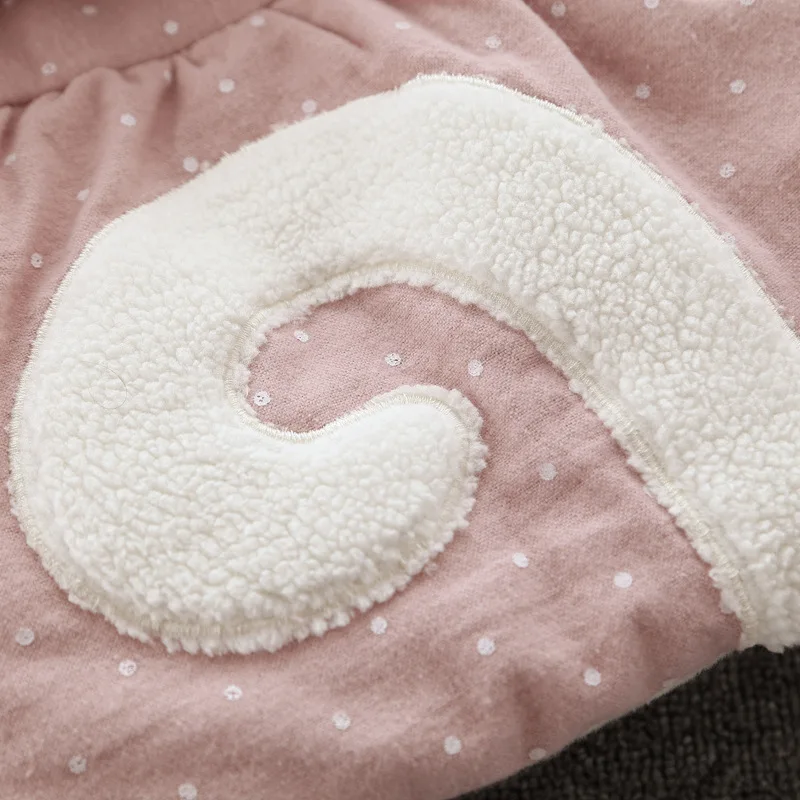 Новое Детское пальто для девочек осенне зимняя куртка в горошек с капюшоном