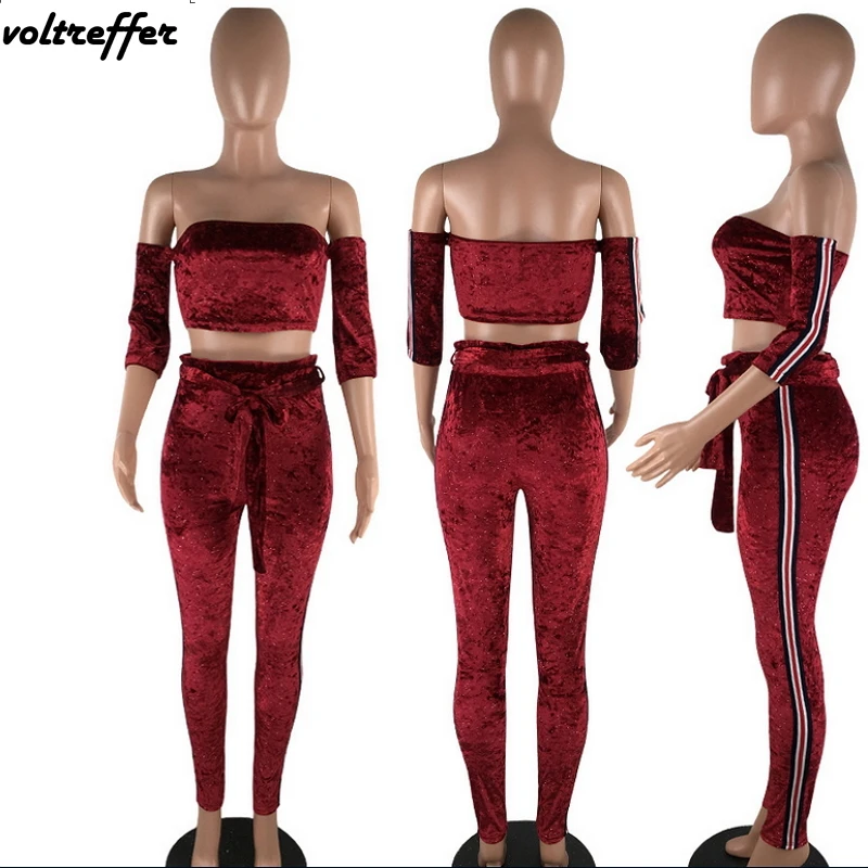 Красный полосатый топ с открытыми плечами и штаны комплект из двух предметов